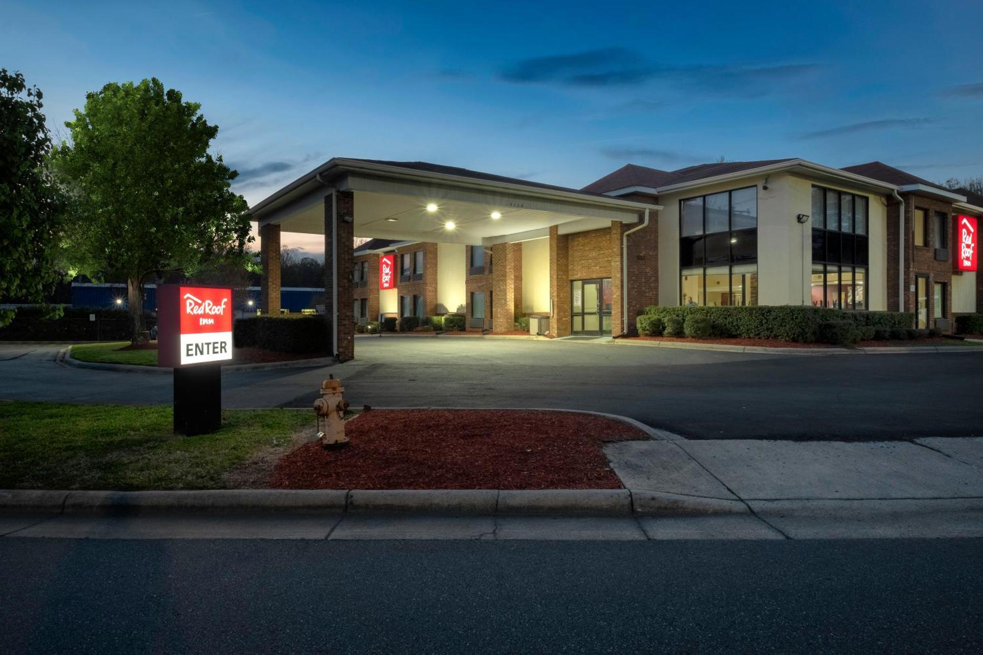 Red Roof Inn Charlotte - University Exteriér fotografie